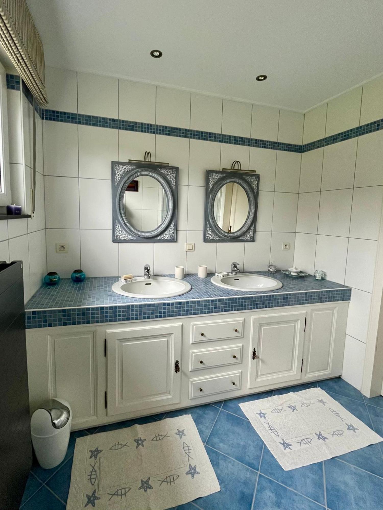 La Borzeux Bed & Breakfast Stavelot Ruang foto