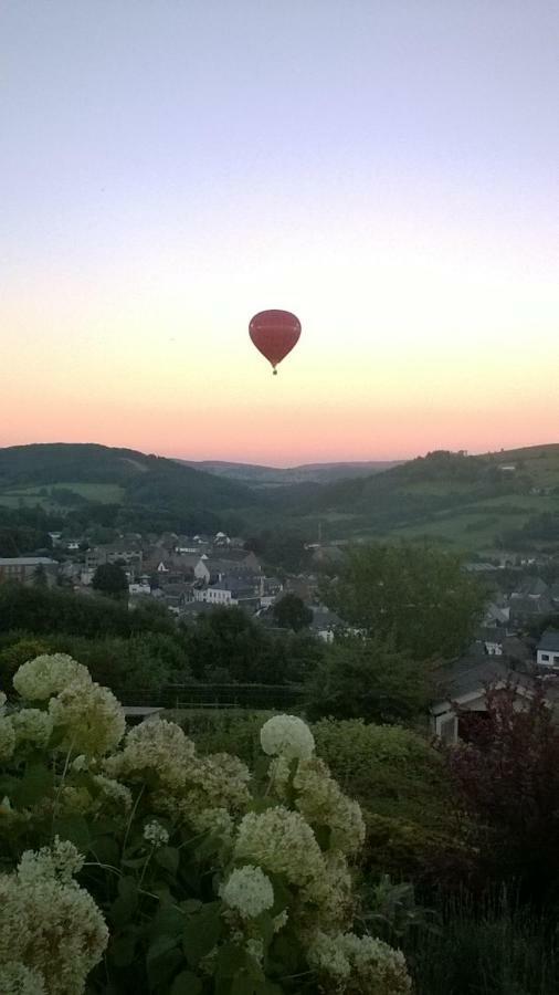 La Borzeux Bed & Breakfast Stavelot Bagian luar foto