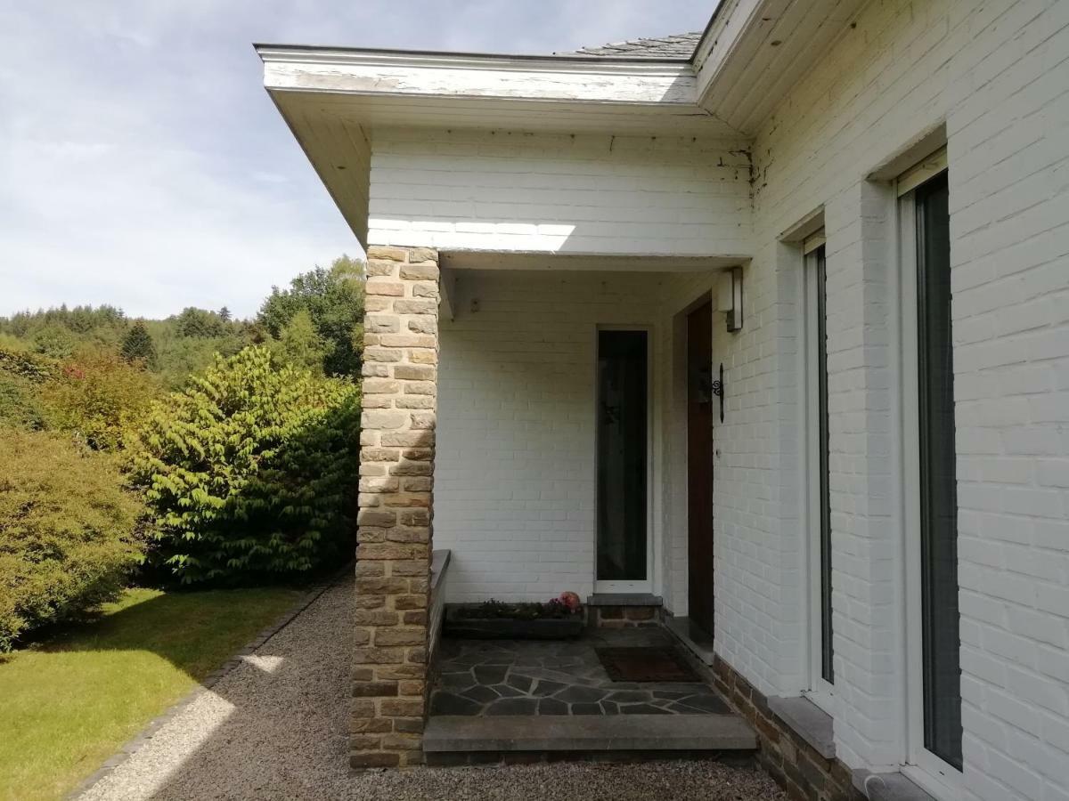 La Borzeux Bed & Breakfast Stavelot Bagian luar foto